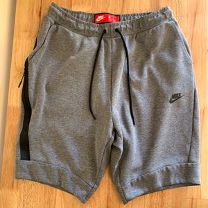 Nike Tech Fleece Shorts